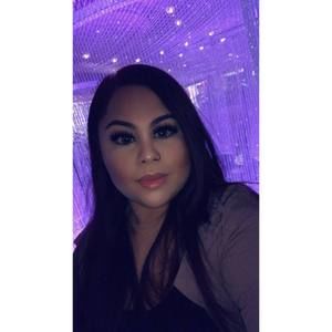 Meet your Posher, Tina